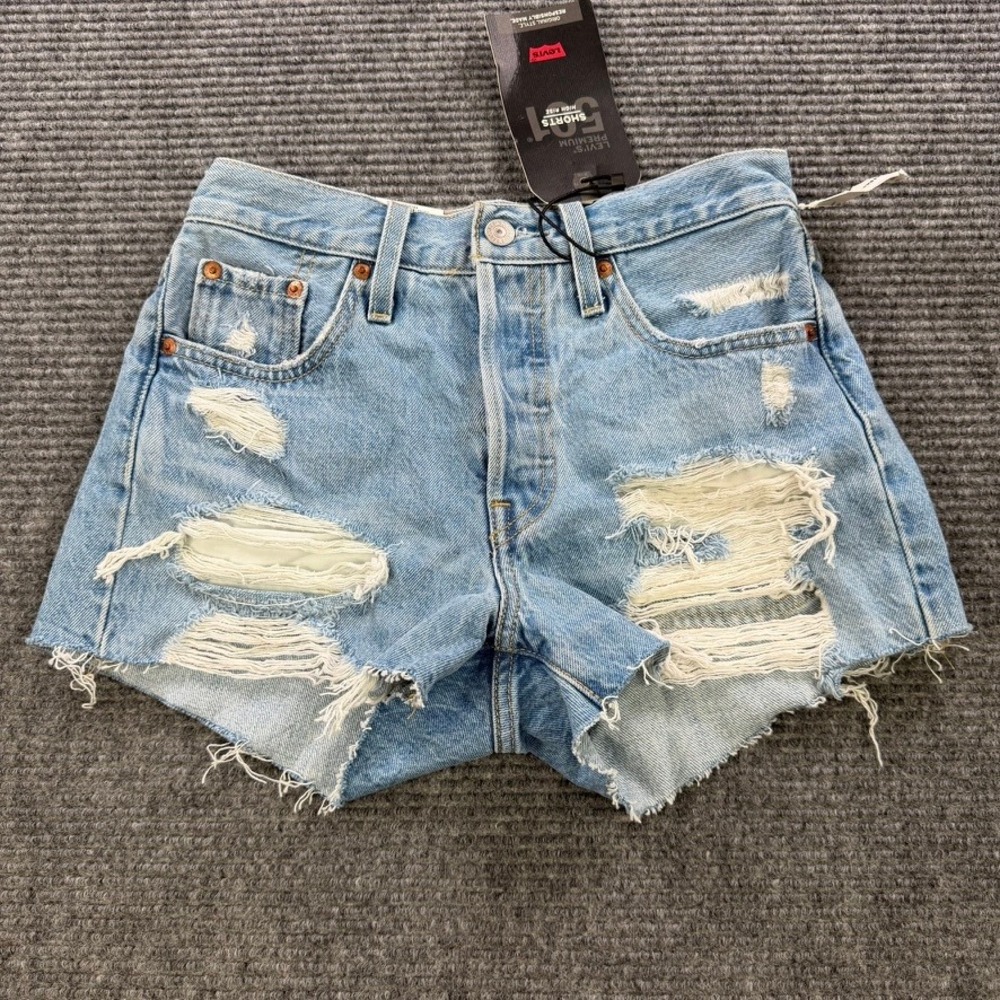 NEW Levis Premium 501XX High Rise Distressed Denim Shorts Womens 25 Light Wash - Picture 4 of 16